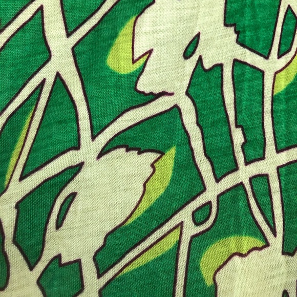 Abstract Printed Top - Picture 5 of 5